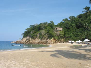 A Solar Resort in Mexico: Majahuitas Resort Image